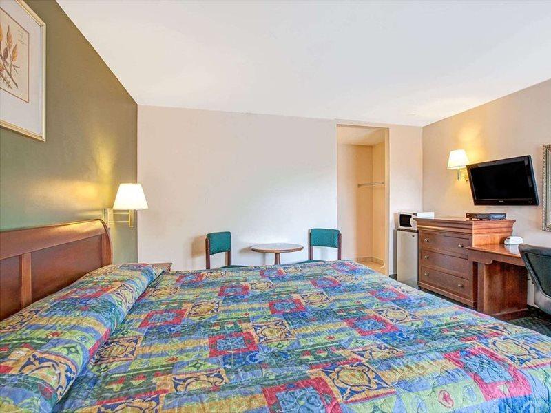 Knights South Hackensasck Motel 2*
